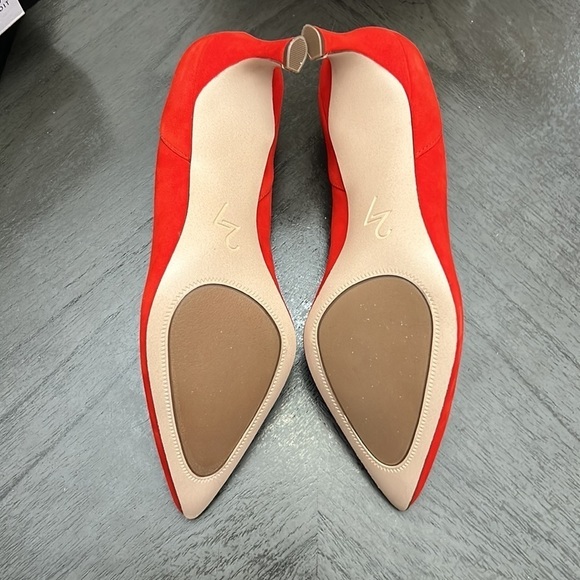 27 EDIT Naturalizer Faelyn Pump Retro Poppy Suede - Picture 3 of 12